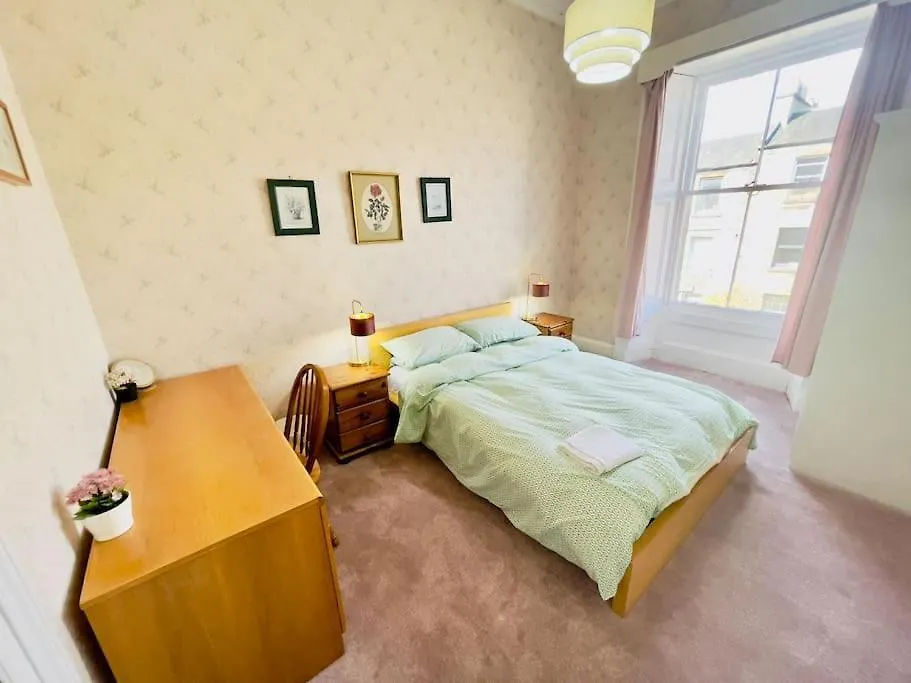 Lauriston Park Apartment Edinburgh 0*,
